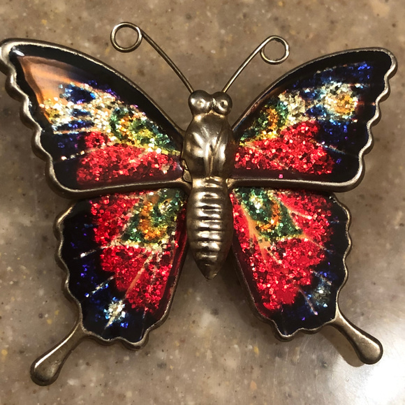 Butterfly Brooch, Hat Pin, Lapel Pin - Picture 2 of 5